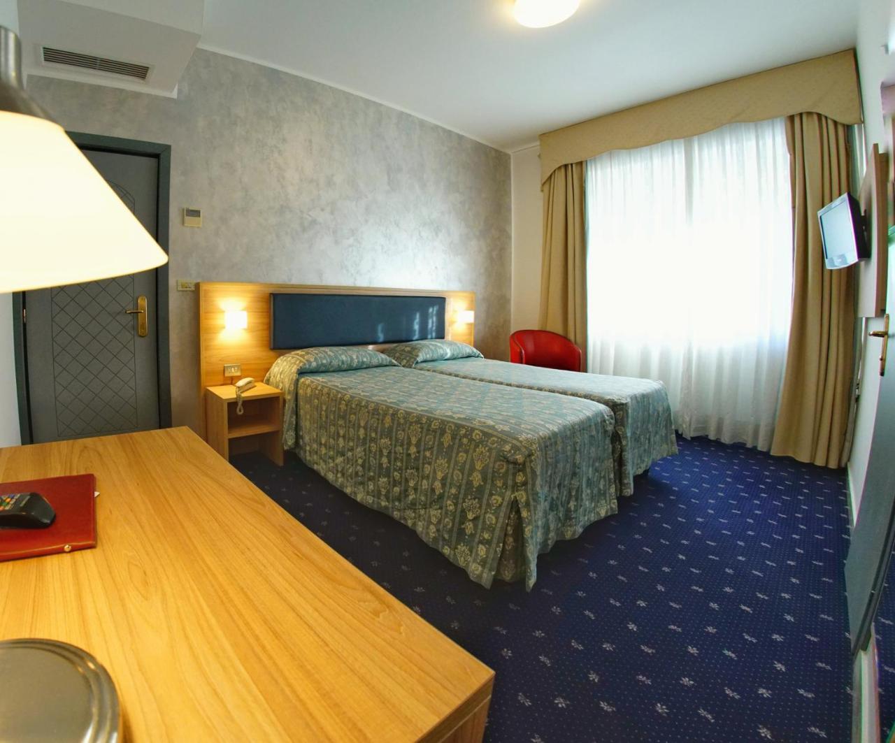 Hotel Le Torrette Galbiate Dış mekan fotoğraf