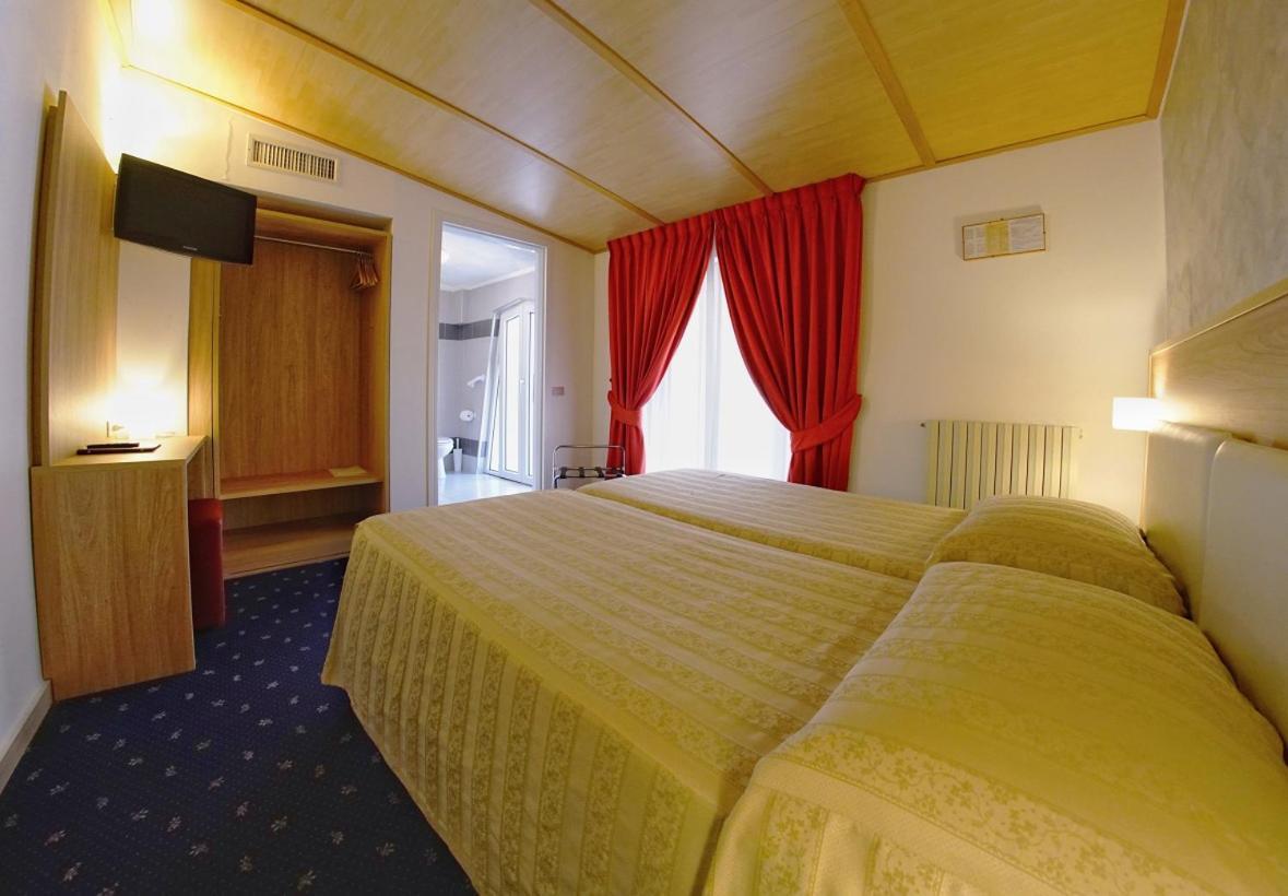 Hotel Le Torrette Galbiate Dış mekan fotoğraf
