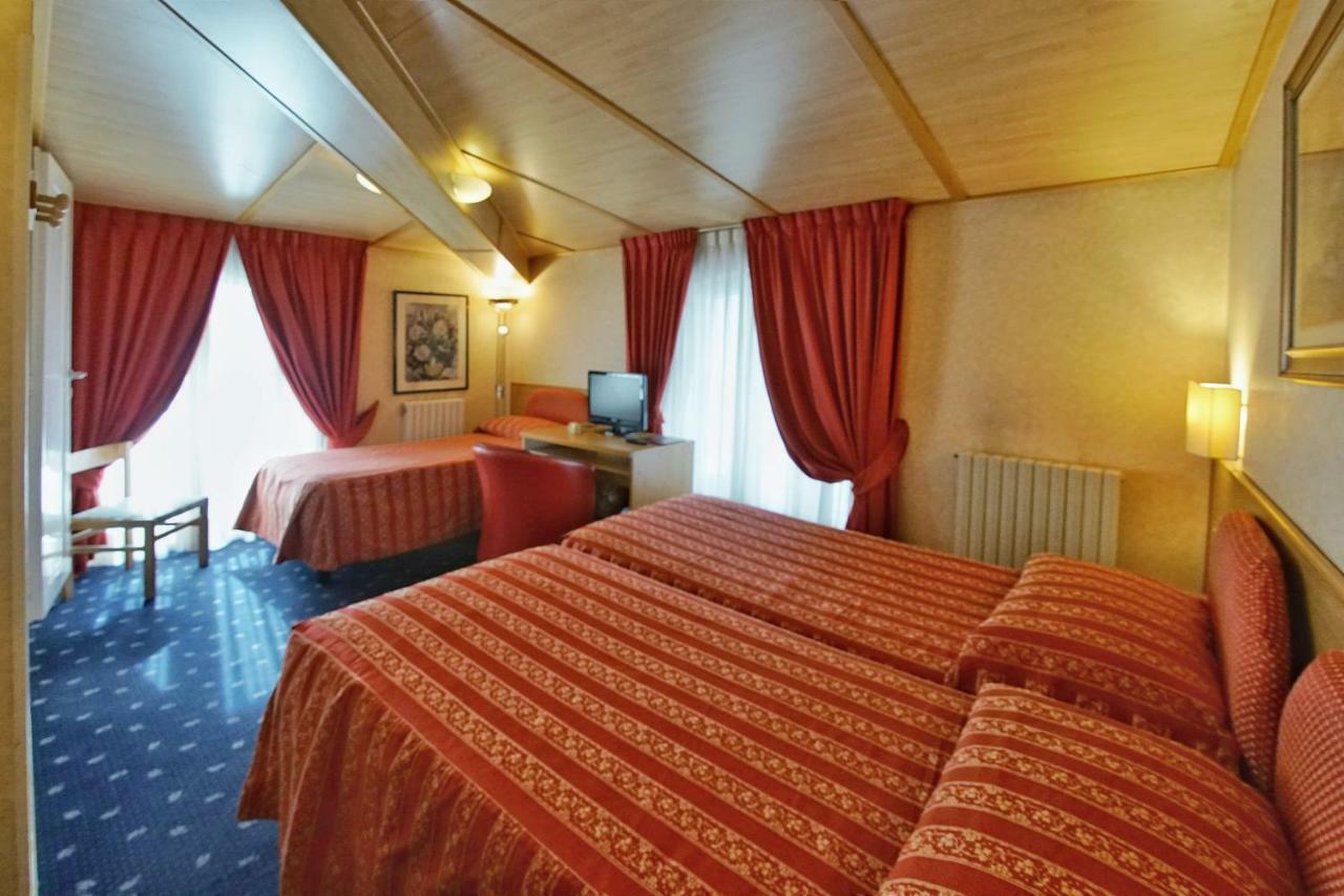 Hotel Le Torrette Galbiate Dış mekan fotoğraf